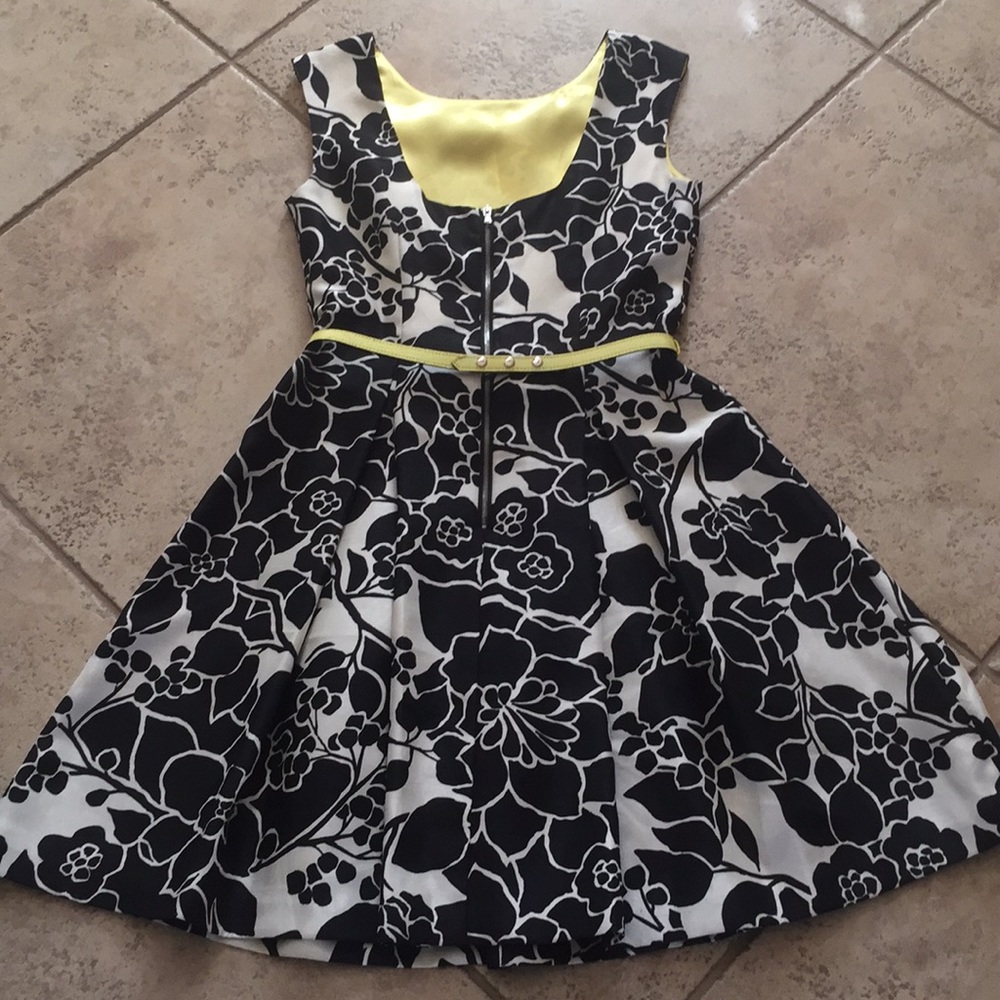 NWT The Limited Floral Printed Dress 2 - Picture 3 of 8
